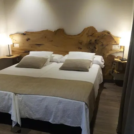 Rural El Yunque 3* Santibáñez de la Peña