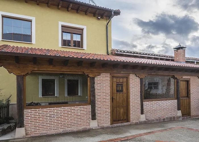 Rural El Yunque Hotell Santibanez de la Pena